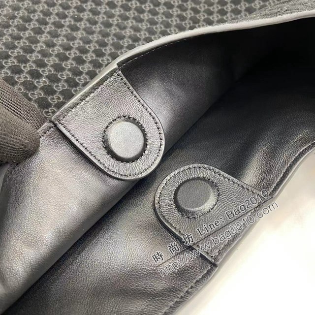 Gucci專櫃古馳最新款Body雙鎖扣中號肩背包 jh2927型號：815924